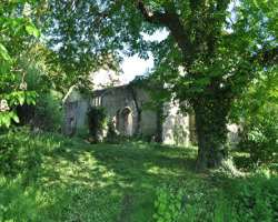 Hidden in the overgrowth of shrubbery, is the church that was constructed and substantially rebuilt in the years 1629-71 Hidden in the overgrowth of shrubbery, is the church that was constructed and substantially rebuilt in the years 1629-71.